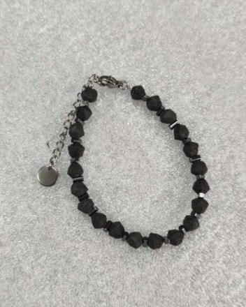 5  β  βραχιολι λαβα στικακι (1)